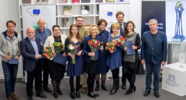 Po apdovanojimų. Nuotrauka atminimui 